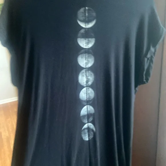 Love to Dream Black Short Sleeve Tee - Picture 6 of 10